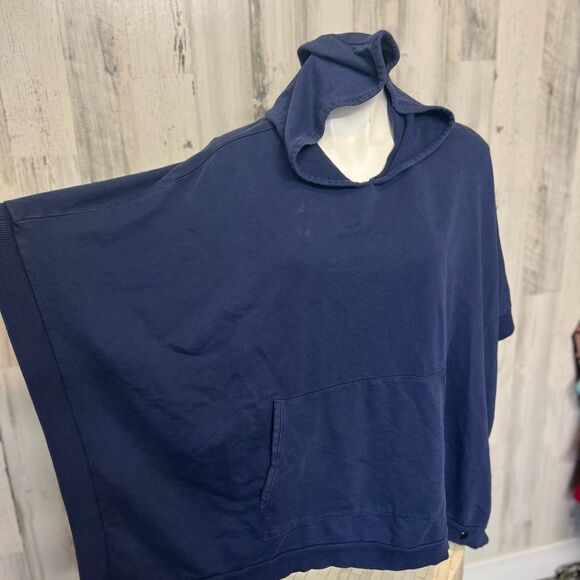 Women's Navy Blue Hooded Sweater - Picture 4 of 8